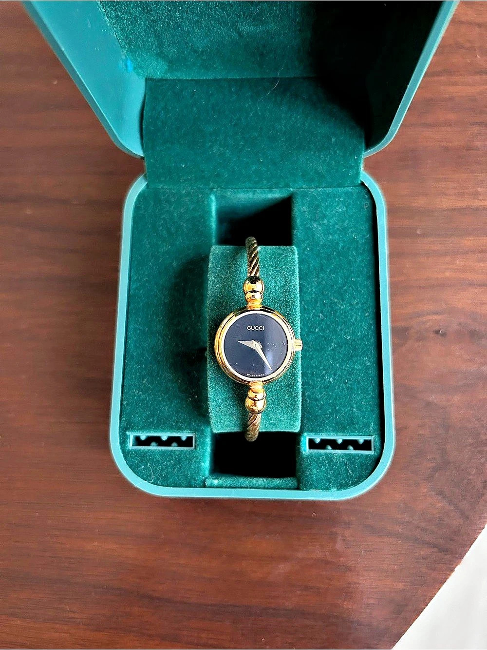Vintage 1990s Gucci 2047L Cable Bangle Watch Gold & Black